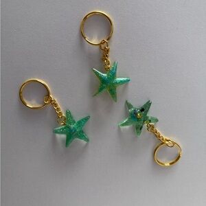 Resin starfish keychain